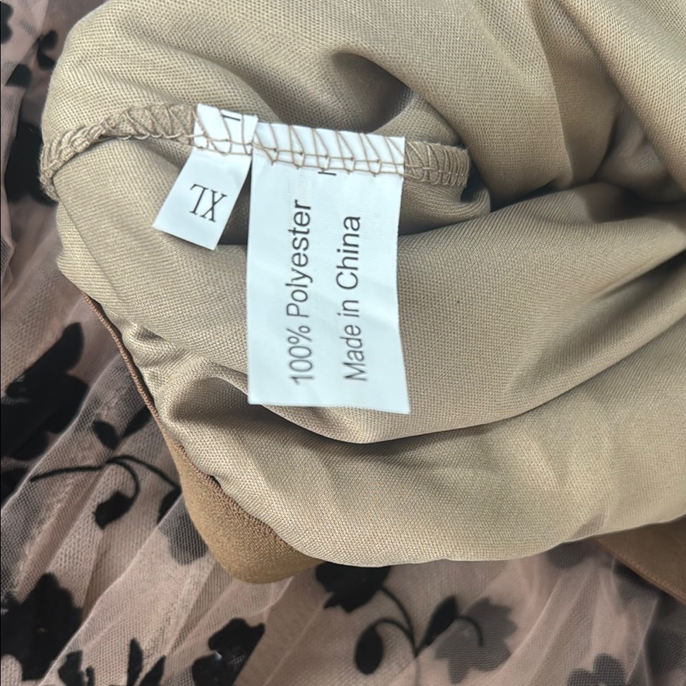 Floral Tulle Midi Skirt in Blush and Black - Picture 2 of 2